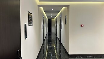 Karim Parkside Hotel