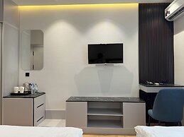 Karim Parkside Hotel