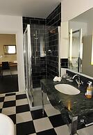 Suenos Guesthouse