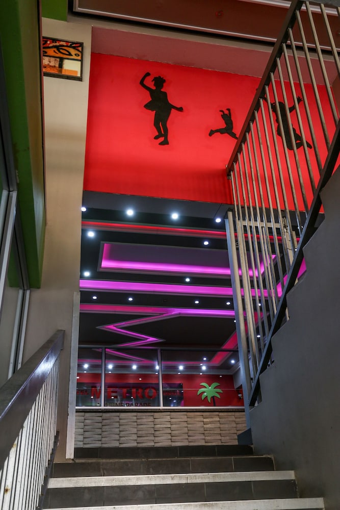 Metro Hotel Marine Parade