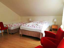 Hotel Bjarkalundur