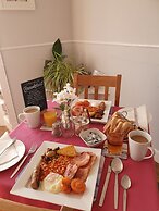 Lyndale Guest House
