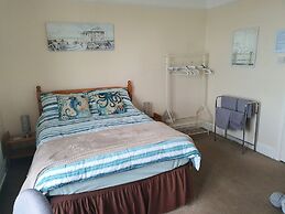 Lyndale Guest House