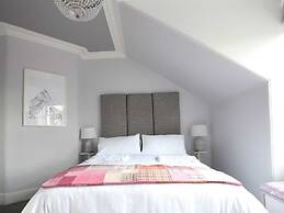 High Terrace Apartment