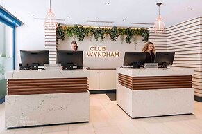 Sydney Suites