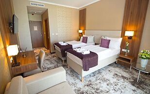 Outlet Hotel Polgár