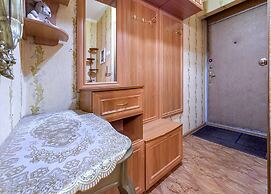 Apartment Hanaka on Bratskaia 15