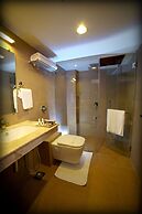 Grand Plaza Suites