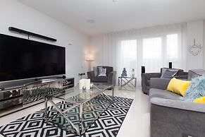 Luxurious Central Edinburgh Apartment - Sleeps 6