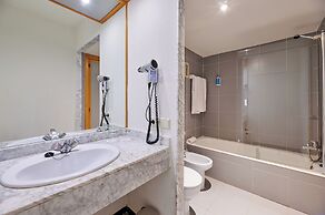 AluaSun Cala Antena – All Inclusive