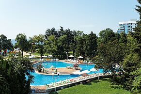 Hotel Lebed