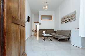 Deluxe Suites