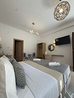 Deluxe Suites