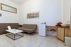 Deluxe Suites