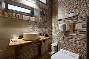 Deluxe Suites