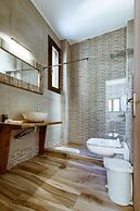 Deluxe Suites