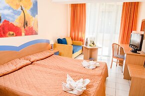Hotel Dolphin