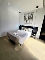 AYZ Javier Cabrini - Auto check-in property