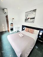 AYZ Javier Cabrini - Auto check-in property