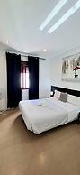AYZ Javier Cabrini - Auto check-in property