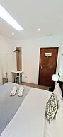 AYZ Javier Cabrini - Auto check-in property
