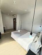 AYZ Javier Cabrini - Auto check-in property