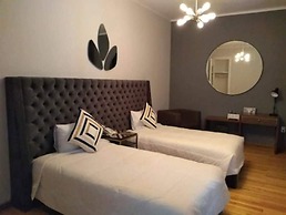 Suites Alcazar