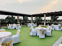The Landmark Hotel