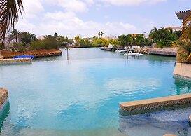 Bella Breeze Resort