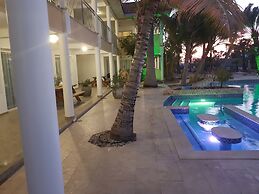 Bella Breeze Resort
