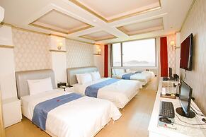 Yeosu Beach Hotel