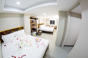 Tristar Hotel