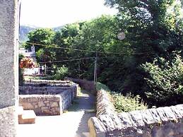 Pen Llyn Quarryman's Cottage