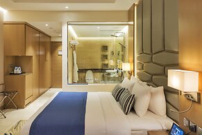 Canal Central Hotel