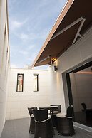 Yeonsan Hound Hotel