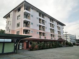 Areechon Apartment