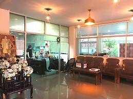 Areechon Apartment