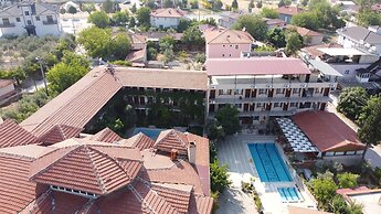 Ozturk Hotel