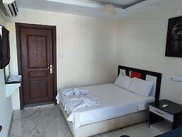 Ozturk Hotel