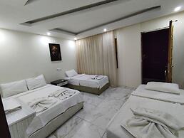 Ozturk Hotel