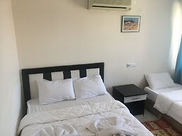 Ozturk Hotel