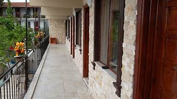 Ozturk Hotel