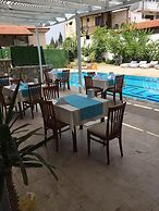 Ozturk Hotel