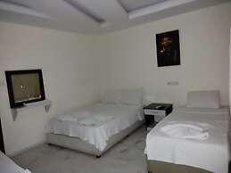 Ozturk Hotel