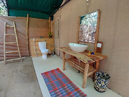 Back of Beyond Dune Camp - Yala