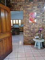 Shingalana Guest House