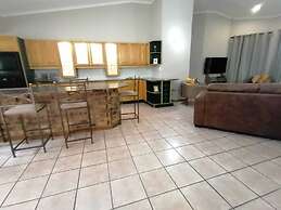 Shingalana Guest House