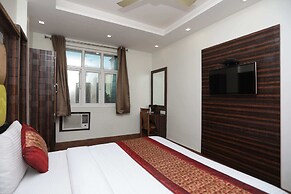 OYO 12519 Hotel Sun Palace