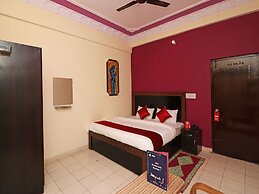 OYO 12123 Hotel Sweet Dreams