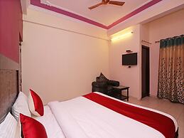 OYO 12123 Hotel Sweet Dreams